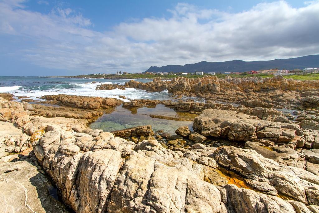 Schulphoek Seafront House Hermanus Εξωτερικό φωτογραφία The coast of Inishmore