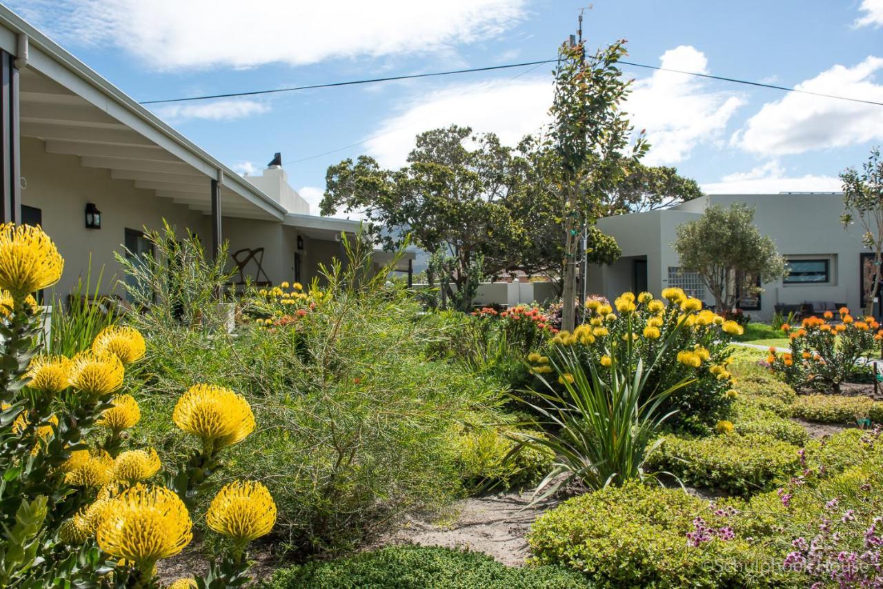 Schulphoek Seafront House Hermanus Εξωτερικό φωτογραφία The gardens at the National Centre for Palliative Care