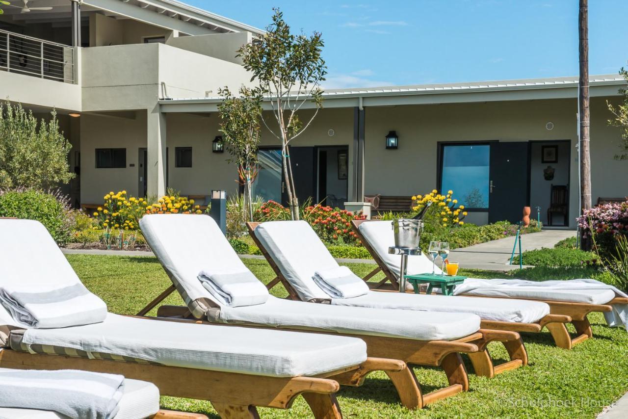 Schulphoek Seafront House Hermanus Εξωτερικό φωτογραφία The Hotel's pool area