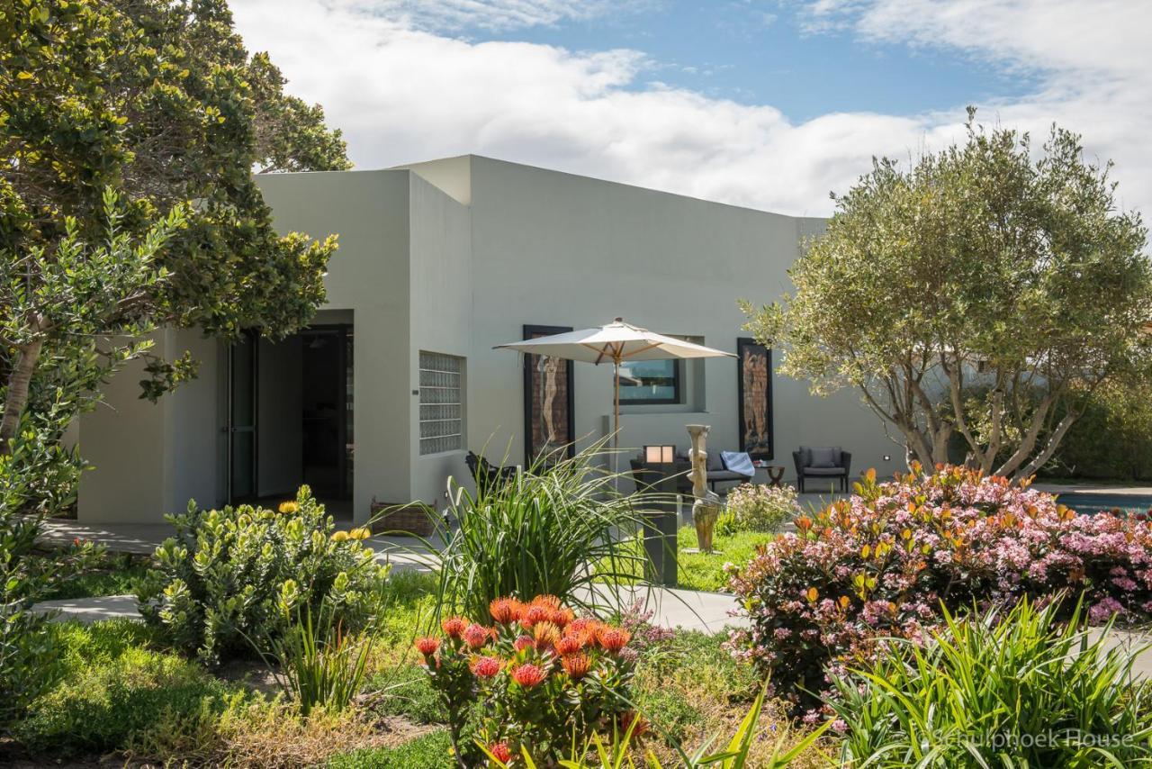 Schulphoek Seafront House Hermanus Εξωτερικό φωτογραφία The house of the artist in Saint-Germain-sur-Avre