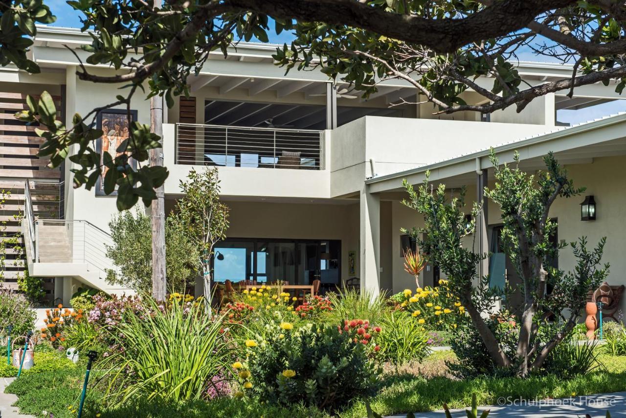 Schulphoek Seafront House Hermanus Εξωτερικό φωτογραφία The school's library